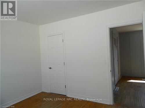 222 Courtwright Street, Fort Erie, ON - Indoor Photo Showing Other Room