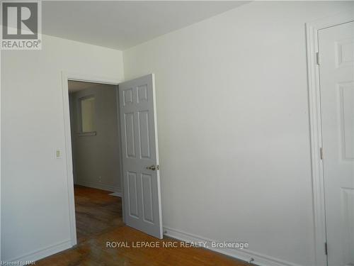 222 Courtwright Street, Fort Erie, ON - Indoor Photo Showing Other Room