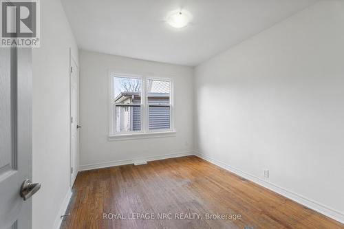 222 Courtwright Street, Fort Erie, ON - Indoor Photo Showing Other Room