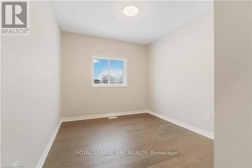 735 Dominion Road, Fort Erie, ON - Indoor Photo Showing Other Room