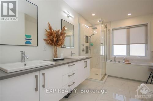 509 Barrage Street, The Nation, ON - Indoor Photo Showing Bathroom