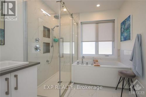 509 Barrage Street, The Nation, ON - Indoor Photo Showing Bathroom