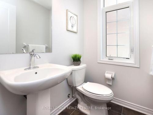 3020 George Savage Ave, Oakville, ON - Indoor Photo Showing Bathroom