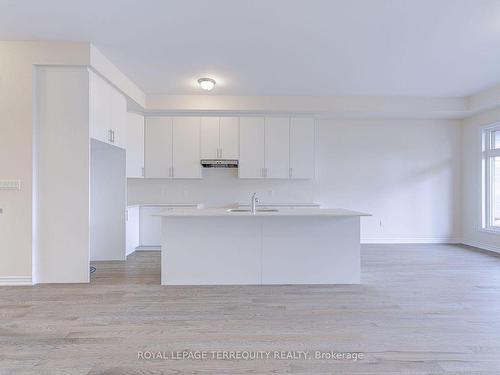 3135 Meadowridge Dr, Oakville, ON - Indoor Photo Showing Kitchen