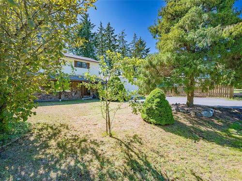 2465 Divot Dr, Nanaimo, BC 