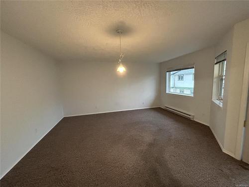 306-3226 Cowichan Lake Rd, Duncan, BC - Indoor Photo Showing Other Room