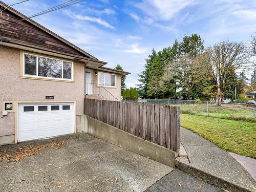 2840 Sybronden Rd, Langford, BC - Outdoor