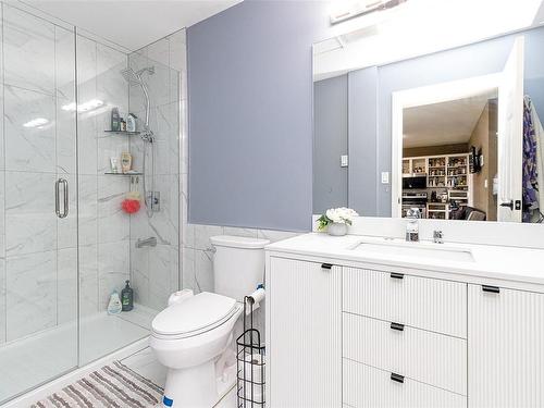 2952 Elegante Pl, Langford, BC - Indoor Photo Showing Bathroom