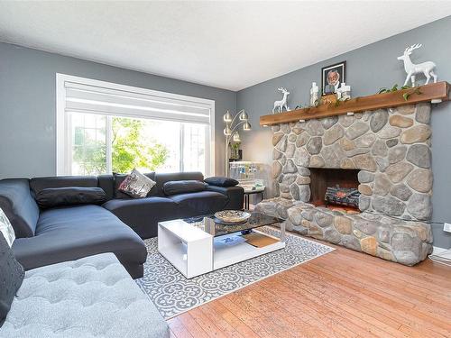 2952 Elegante Pl, Langford, BC - Indoor Photo Showing Living Room With Fireplace