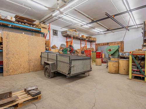 EntrepÃ´t - 8625  - 8639 8E Avenue, Montréal (Villeray/Saint-Michel/Parc-Extension), QC - Indoor Photo Showing Garage