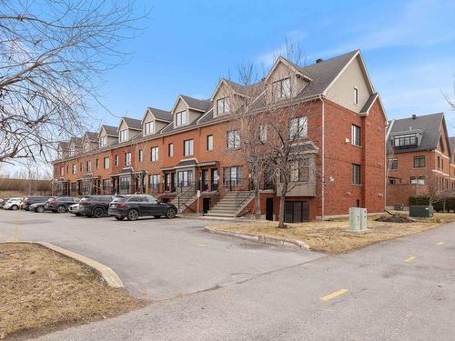 ExtÃ©rieur - 436 Rue Étienne-Lavoie, Laval (Sainte-Dorothée), QC - Outdoor With Facade