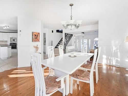 Coin-repas - 85 Crois. Des Pionniers, Saint-Jean-Sur-Richelieu, QC - Indoor Photo Showing Dining Room