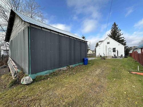 1215 Third Street E, Fort Frances, ON - Outdoor