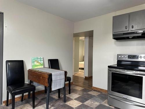 1215 Third Street E, Fort Frances, ON - Indoor Photo Showing Kitchen