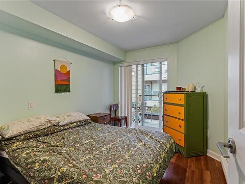 404-1405 Esquimalt Rd, Esquimalt, BC - Indoor Photo Showing Bedroom