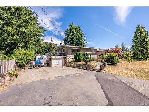 4732 Oakridge Dr, Courtenay, BC 