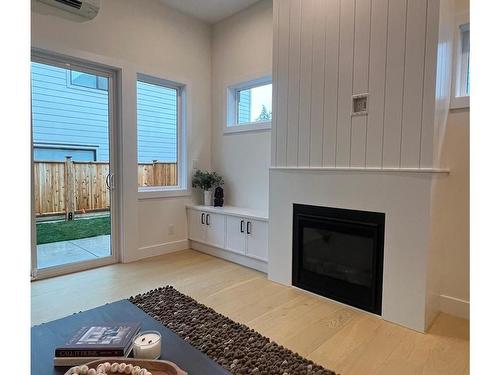 1439 Sandstone Lane, Langford, BC - Indoor Photo Showing Living Room With Fireplace