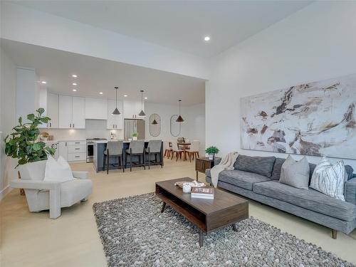 1439 Sandstone Lane, Langford, BC - Indoor Photo Showing Living Room