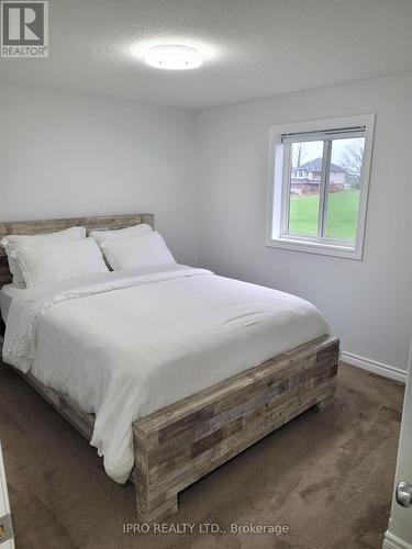 153 Winders Trail, Ingersoll, ON - Indoor Photo Showing Bedroom