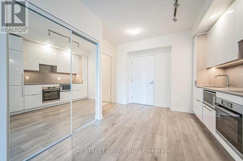 2103 - 28 Freeland Street, Toronto, ON - Indoor Photo Showing Kitchen