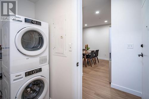 514 Victoria Street Unit# 405, Nelson, BC - Indoor Photo Showing Laundry Room