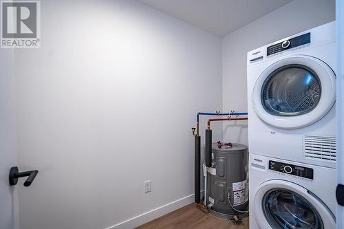 514 Victoria Street Unit# 405, Nelson, BC - Indoor Photo Showing Laundry Room