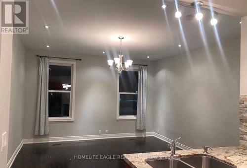 87 Simcoe Road, Bradford West Gwillimbury, ON - Indoor Photo Showing Kitchen With Double Sink