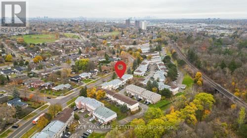 31 - 400 Mississauga Valley Boulevard, Mississauga, ON - Outdoor With View