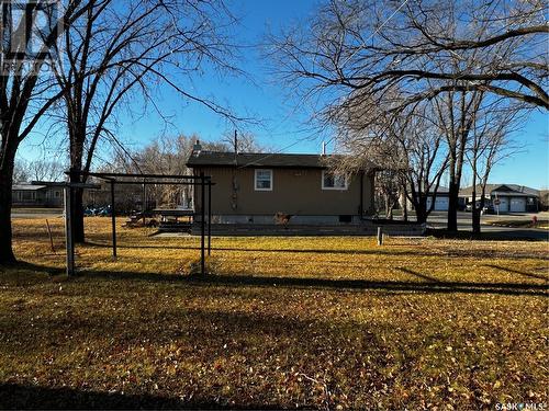 502 Main Street, Lampman, SK - Outdoor