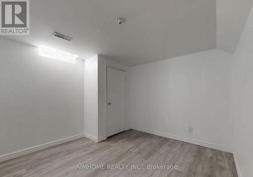 125 Roxanne Crescent, Toronto, ON - Indoor Photo Showing Other Room