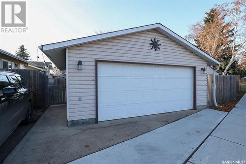 358 Rodenbush Drive, Regina, SK - Outdoor With Exterior