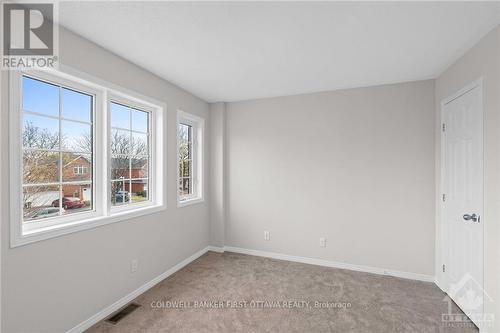 104 Bloomingdale Street, Ottawa, ON - Indoor Photo Showing Other Room