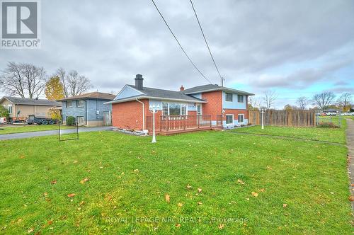 7405 Susan Crescent, Niagara Falls (220 - Oldfield), ON - Outdoor With Deck Patio Veranda