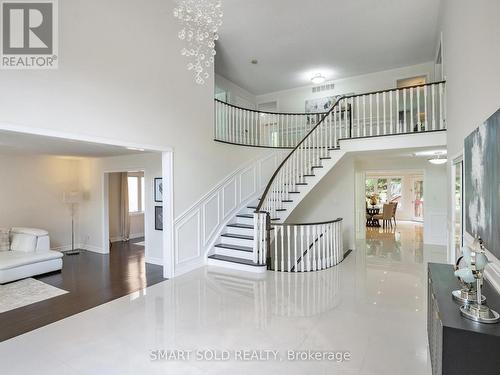 805 Lockwood Circle, Newmarket, ON - Indoor Photo Showing Other Room