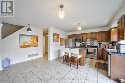 58 Sovereigns Gate, Barrie, ON - Indoor Photo Showing Kitchen