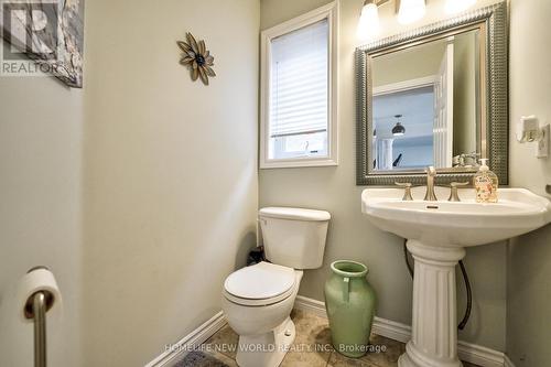 58 Sovereigns Gate, Barrie, ON - Indoor Photo Showing Bathroom