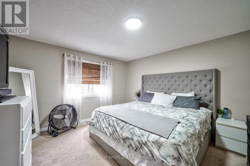 58 Sovereigns Gate, Barrie, ON - Indoor Photo Showing Bedroom