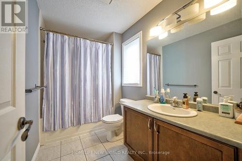 58 Sovereigns Gate, Barrie, ON - Indoor Photo Showing Bathroom