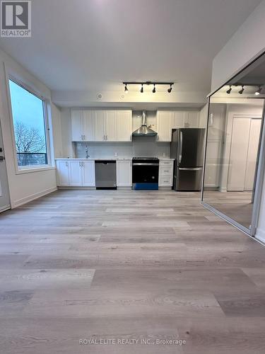 1475 O'Connor Drive, Toronto, ON - Indoor Photo Showing Kitchen