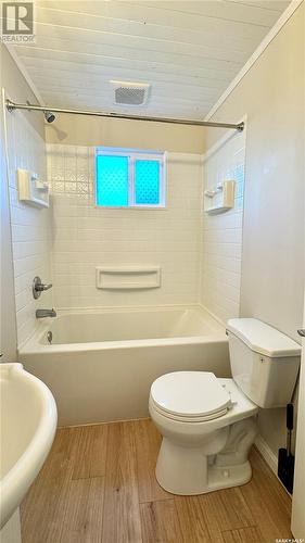 229 Milden Street, Conquest, SK - Indoor Photo Showing Bathroom