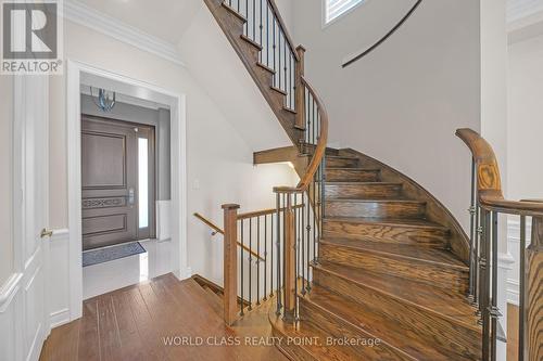 81 Wellspring Avenue, Richmond Hill, ON - Indoor Photo Showing Other Room