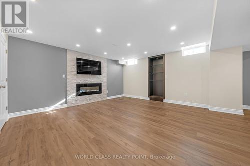 81 Wellspring Avenue, Richmond Hill, ON - Indoor With Fireplace