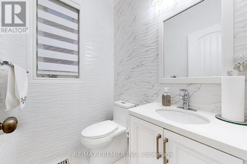 5 Haviland Circle, Brampton, ON - Indoor Photo Showing Bathroom