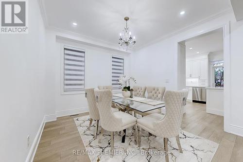 5 Haviland Circle, Brampton, ON - Indoor Photo Showing Dining Room