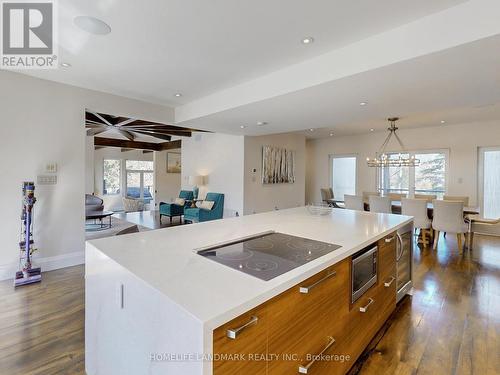 106 Plater Street, Blue Mountains, ON - Indoor Photo Showing Kitchen