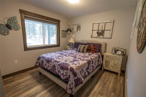 2098 Princeton/S'Land Road, Princeton, BC - Indoor Photo Showing Bedroom