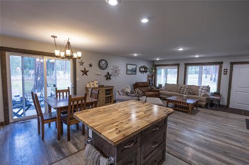 2098 Princeton/S'Land Road, Princeton, BC - Indoor Photo Showing Dining Room