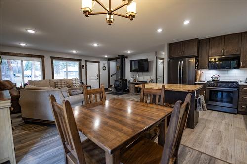 2098 Princeton/S'Land Road, Princeton, BC - Indoor