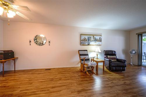 93-3900 27 Avenue, Vernon, BC - Indoor