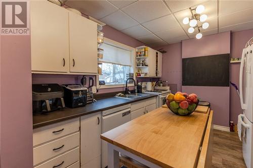 299 Barber Street, Espanola, ON - Indoor Photo Showing Kitchen With Double Sink